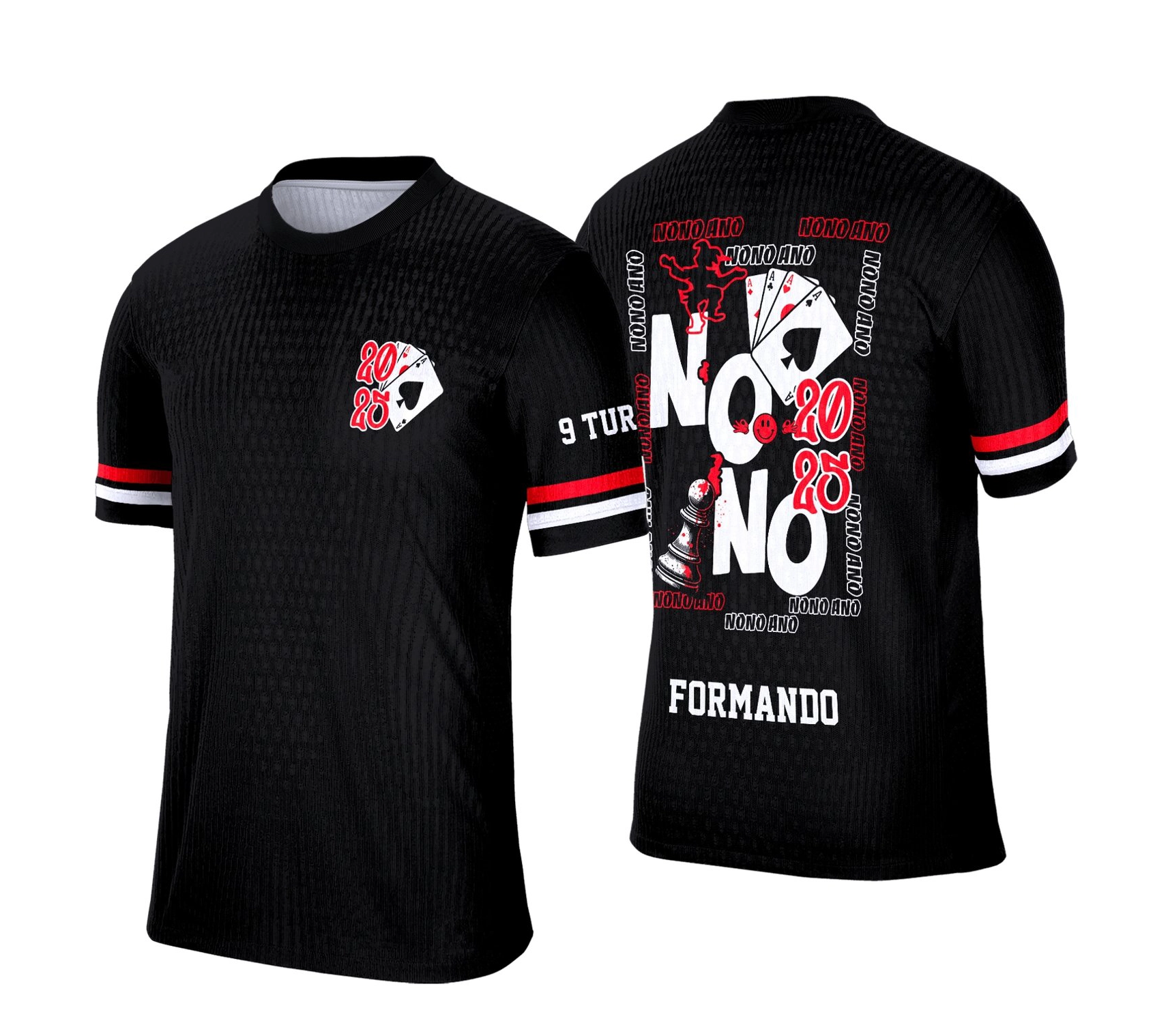 Mockup de camiseta preta de formatura para o nono ano. Nas costas, arte streetwear contendo cartas de baralho, uma peça de xadrez, uma carinha feliz e a tipografia "NO NO ANO" em branco e vermelho com a palavra "FORMANDO" na parte inferior. No peito, logotipo com cartas e o ano. Mangas com listras vermelhas e brancas. Produzida pela Tailey Sports em Palotina.