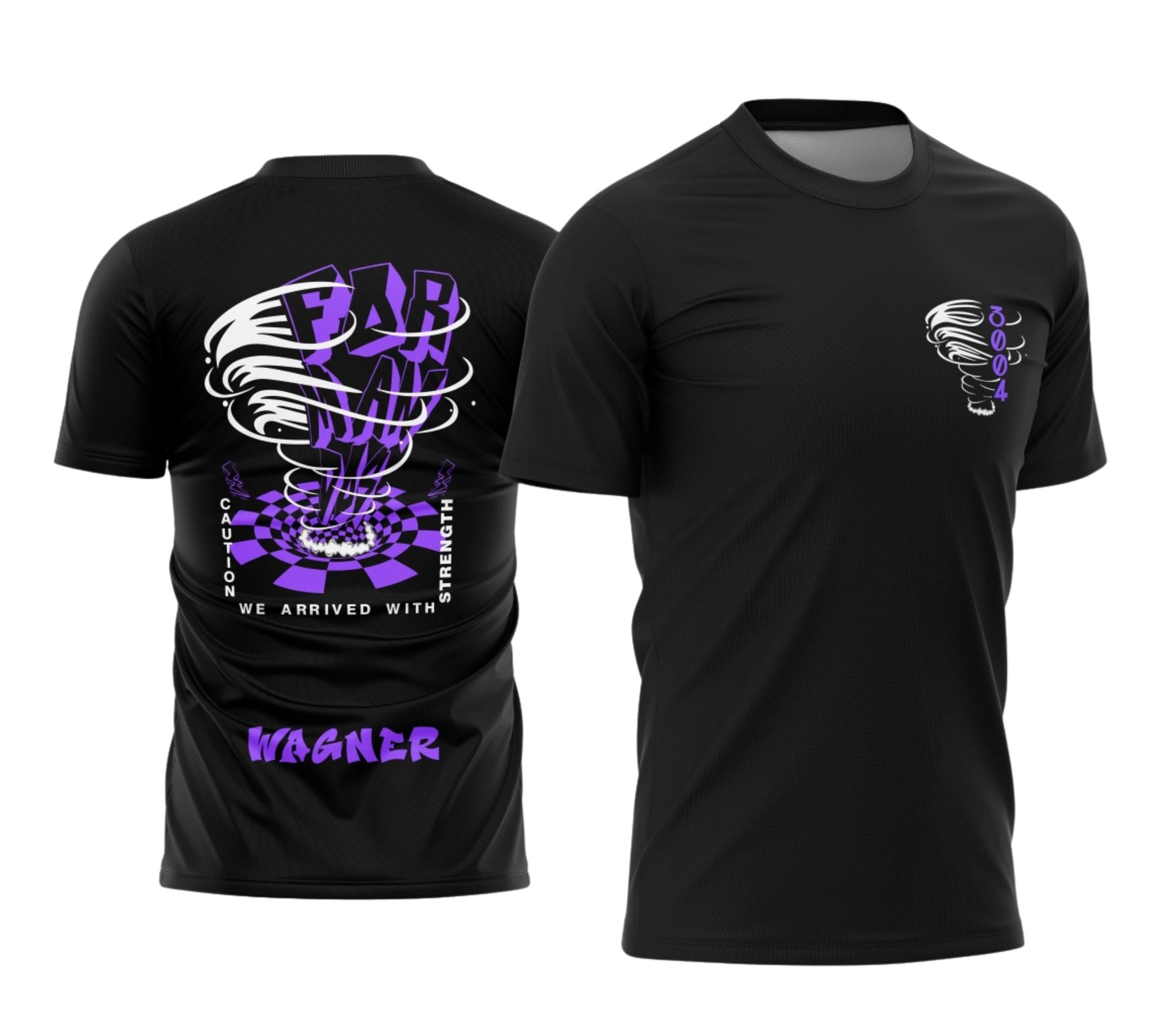 Mockup de camiseta preta de formatura para o nono ano. Nas costas, arte com um tornado estilizado em roxo e branco saindo de um piso quadriculado, frases em inglês sobre força e o nome Wagner em roxo na base. No peito, logotipo de um pequeno tornado com o número da turma 3004. Produzida pela Tailey Sports em Palotina.